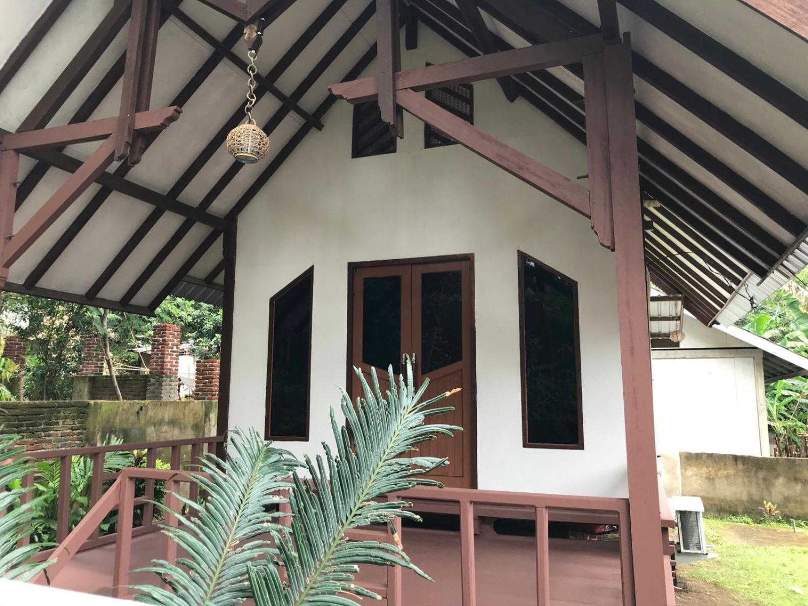 Kevin House Hotel Tanjung  Ngoại thất bức ảnh